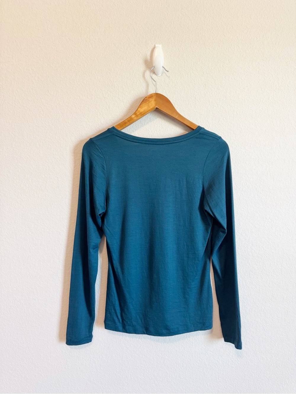 Wool& Melanie Ruched Teal Blue V Neck Long Sleeve Merino Wool Top Size Small - Picture 5 of 6